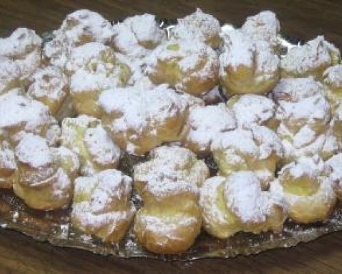 Brioche Con Crema - Cream Puffs